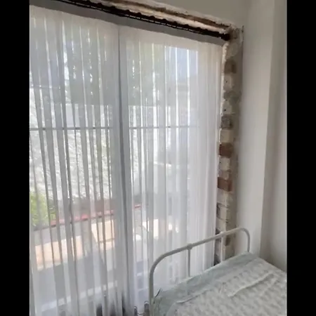 Cesme'de Konforunda Alacati Tas Ev Tasarimli Sifir Esyali Holiday home Cesme